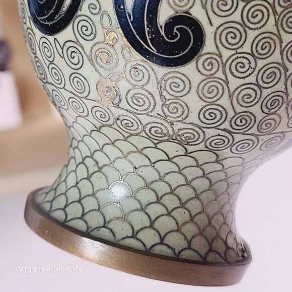 VTG Japanese Vase Enamel on Copper Cream, Black & Gold Cloisonne Swirling 1930 - Picture 7 of 11